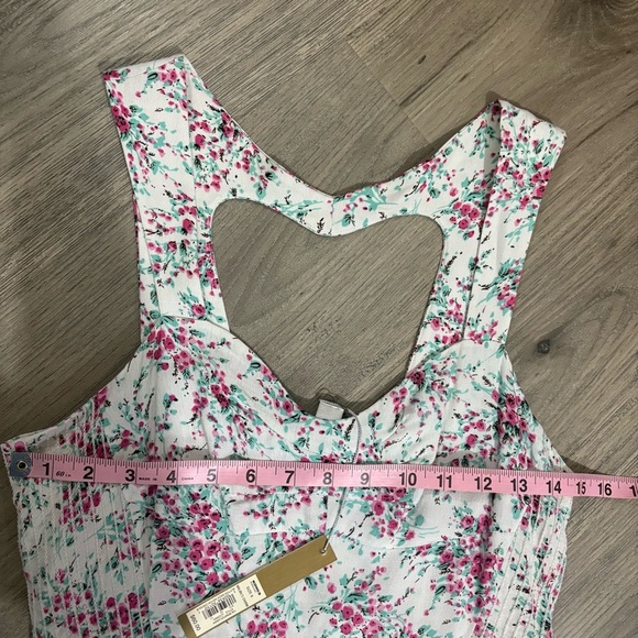 NWT Lauren Conrad Floral SundressHeart Shaped Open Back Sz 8 Pink White Easter - Picture 7 of 16